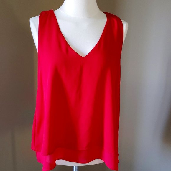 Zara Sleeveless Blouse - Picture 1 of 1
